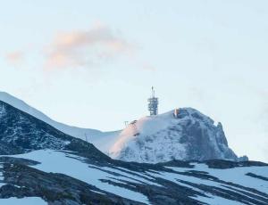 Blick auf den Titlis bei Morgenröte