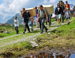 Auf dem Weg zur Auswilderungnische (c)weyrichfoto.ch